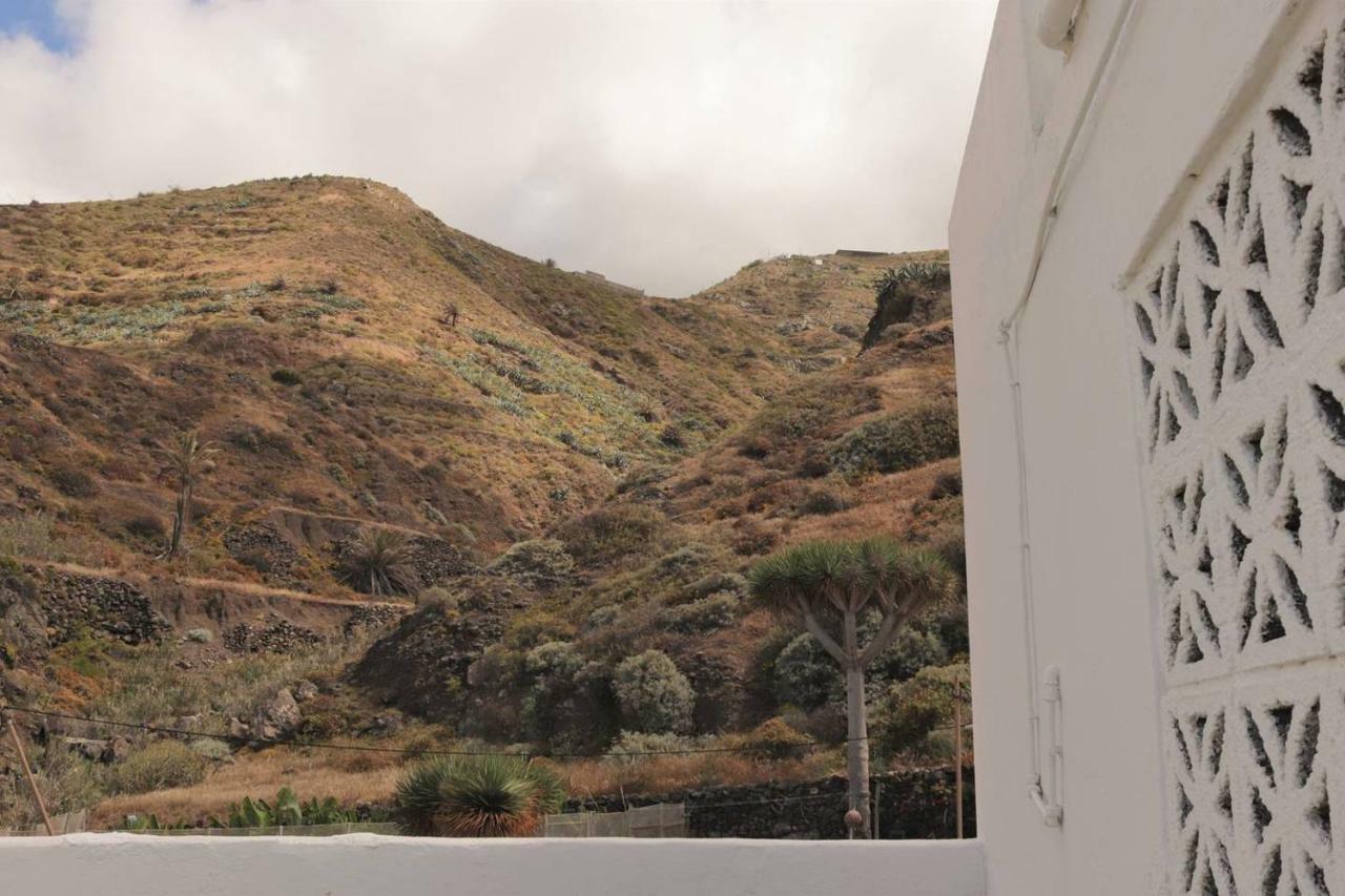 Oasis Atlantico: Rincon Secreto Al Pie De Senderos Ferienhaus Azano